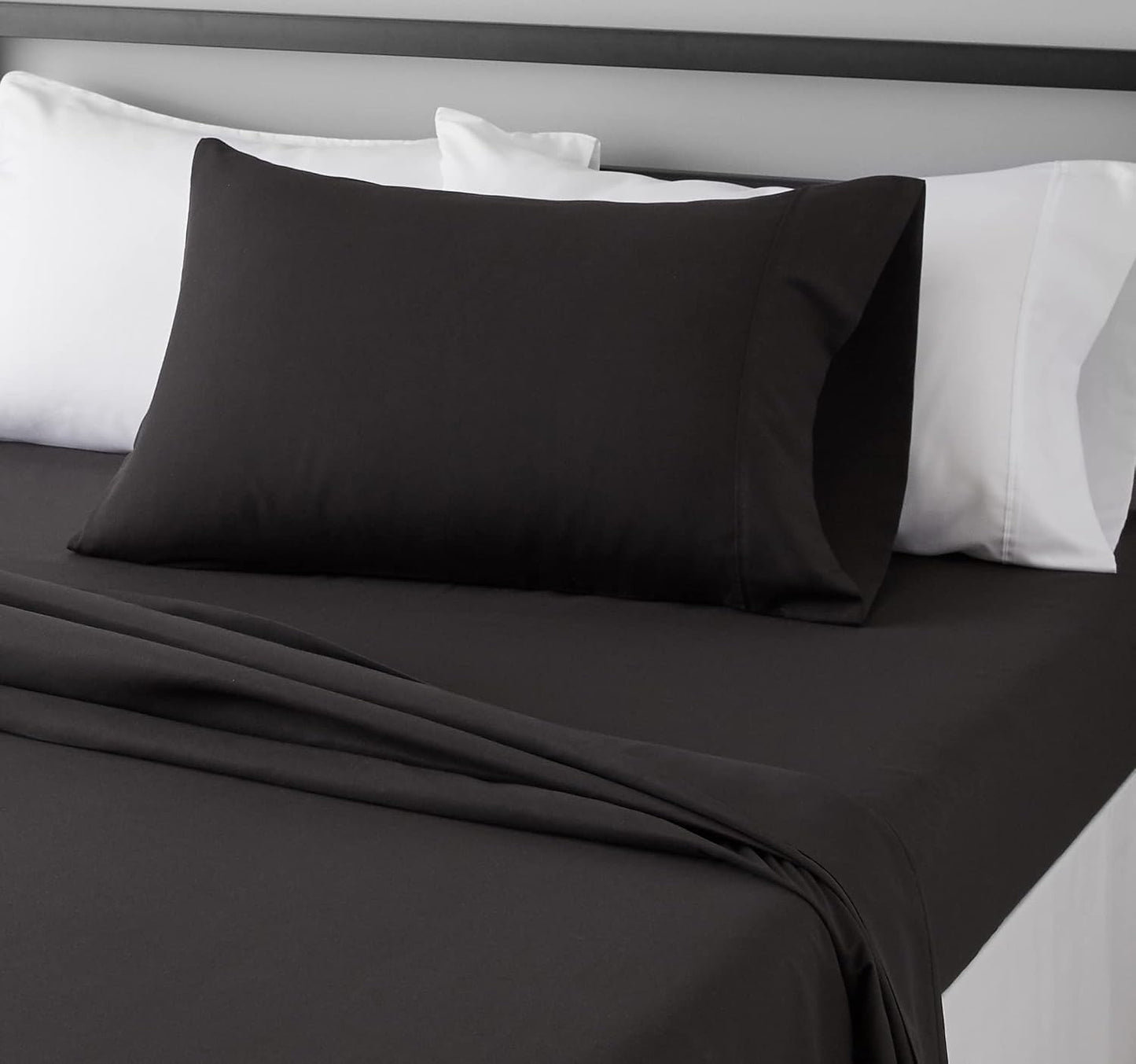 Amazon Basics Lightweight Super Soft Breathable Wrinkle-Resistant Microfiber 4-Piece Bed Sheet Set with 14-Inch Deep Pockets, Queen, Bright White, Solid