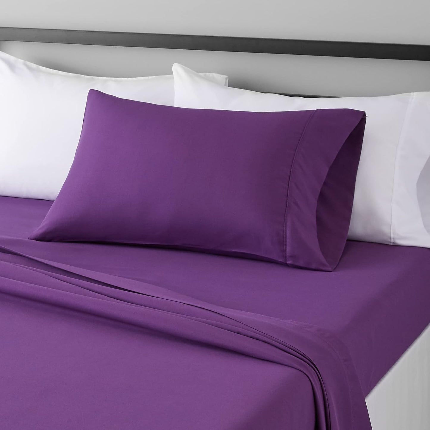 Amazon Basics Lightweight Super Soft Breathable Wrinkle-Resistant Microfiber 4-Piece Bed Sheet Set with 14-Inch Deep Pockets, Queen, Bright White, Solid