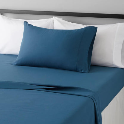 Amazon Basics Lightweight Super Soft Breathable Wrinkle-Resistant Microfiber 4-Piece Bed Sheet Set with 14-Inch Deep Pockets, Queen, Bright White, Solid
