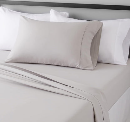 Amazon Basics Lightweight Super Soft Breathable Wrinkle-Resistant Microfiber 4-Piece Bed Sheet Set with 14-Inch Deep Pockets, Queen, Bright White, Solid