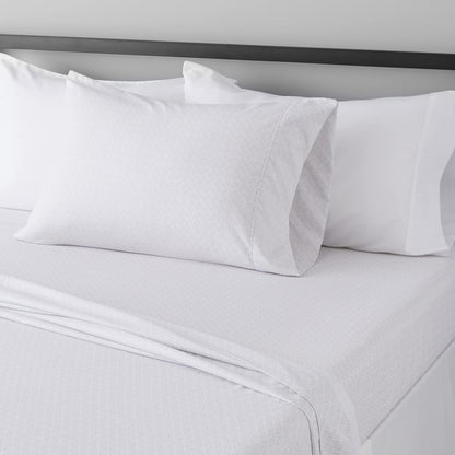 Amazon Basics Lightweight Super Soft Breathable Wrinkle-Resistant Microfiber 4-Piece Bed Sheet Set with 14-Inch Deep Pockets, Queen, Bright White, Solid