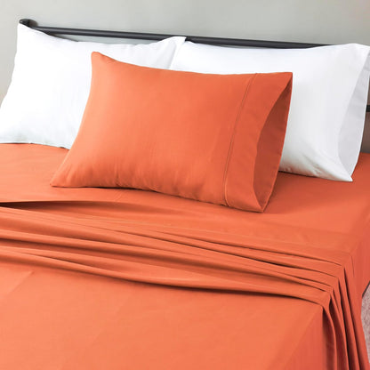 Amazon Basics Lightweight Super Soft Breathable Wrinkle-Resistant Microfiber 4-Piece Bed Sheet Set with 14-Inch Deep Pockets, Queen, Bright White, Solid