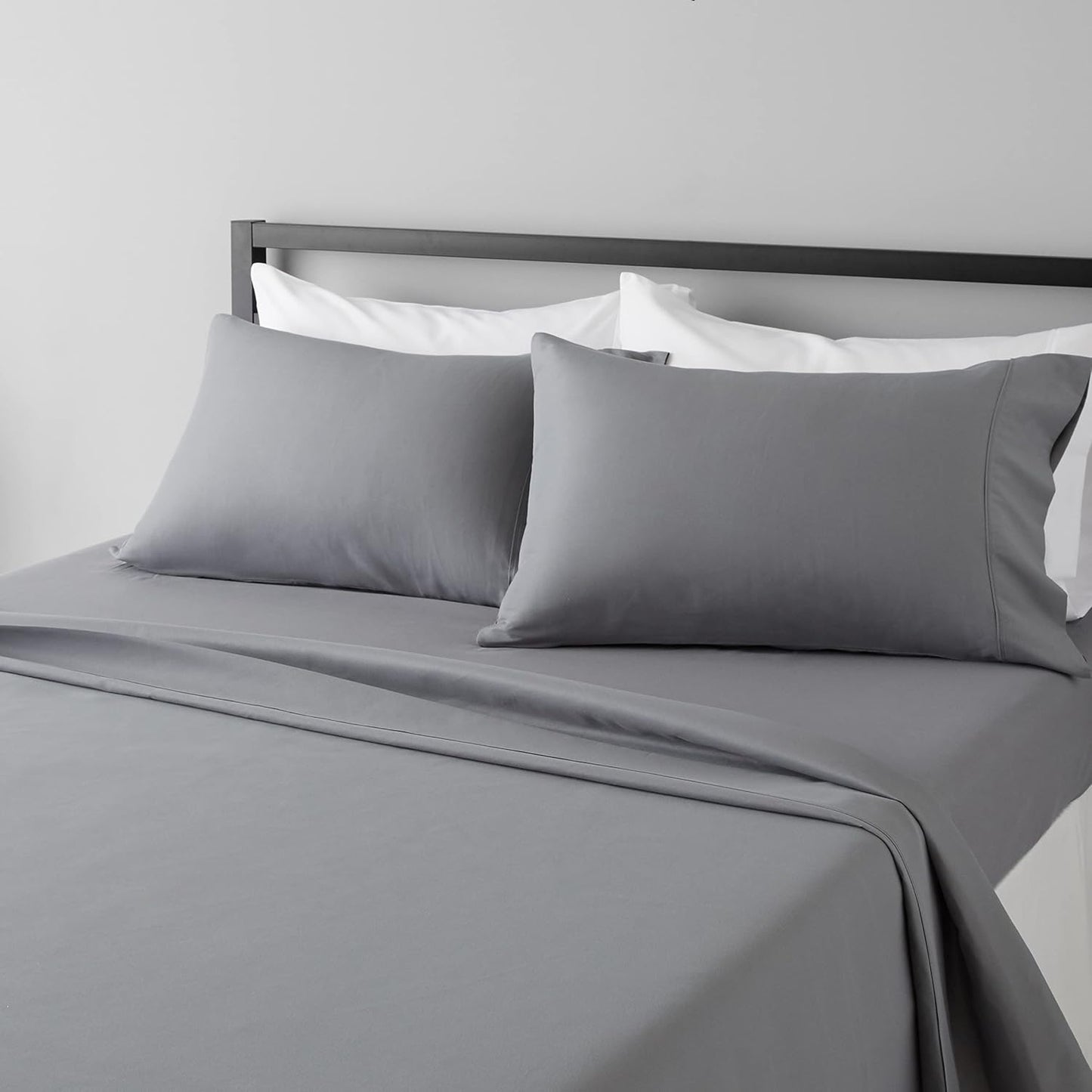Amazon Basics Lightweight Super Soft Breathable Wrinkle-Resistant Microfiber 4-Piece Bed Sheet Set with 14-Inch Deep Pockets, Queen, Bright White, Solid