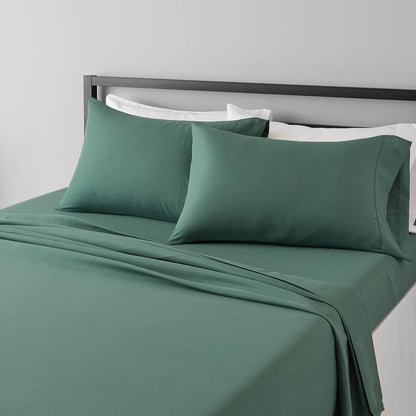Amazon Basics Lightweight Super Soft Breathable Wrinkle-Resistant Microfiber 4-Piece Bed Sheet Set with 14-Inch Deep Pockets, Queen, Bright White, Solid