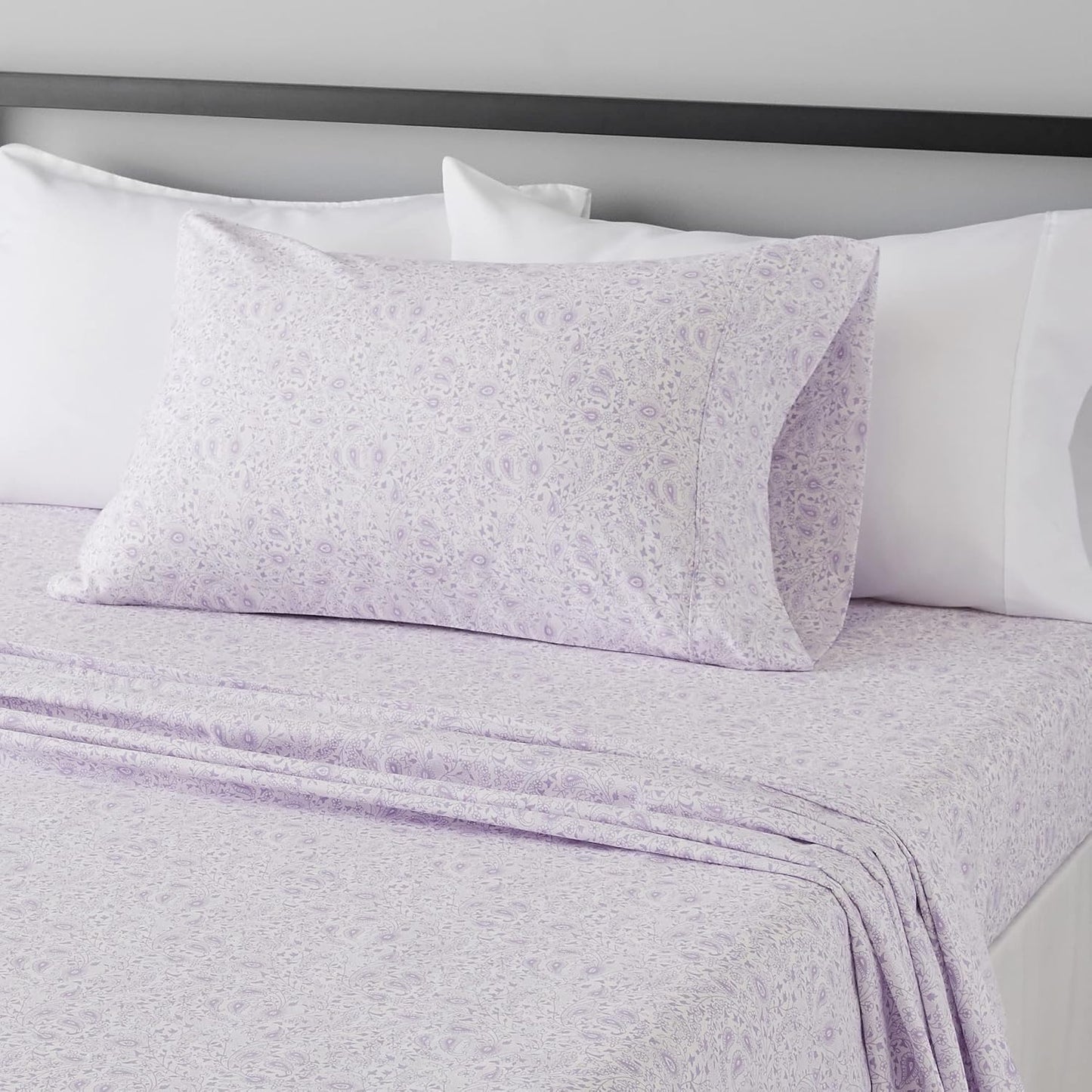 Amazon Basics Lightweight Super Soft Breathable Wrinkle-Resistant Microfiber 4-Piece Bed Sheet Set with 14-Inch Deep Pockets, Queen, Bright White, Solid