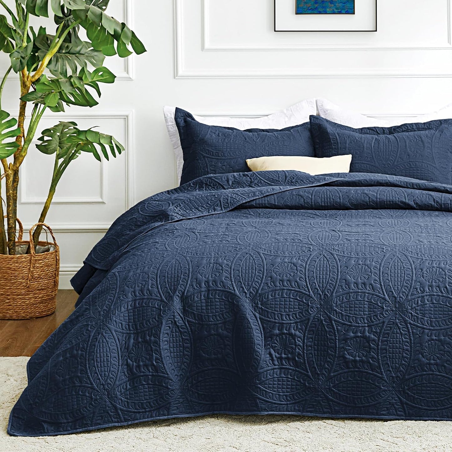 Love's cabin Quilts for Queen Bed Blue Bedspreads - Soft Bed Summer Lightweight Bedspread Comforter - Modern Style Coin Pattern Coverlet for All Season - 3 Pieces (1 Quilt, 2 Pillow Shams)