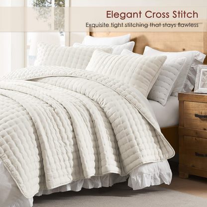 WDCOZY Beige King Size Quilt Bedding Sets with Pillow Shams, Tan Cream Lightweight Bedspread Coverlet, Quilted Blanket Thin Comforter Bed Cover, All Season Summer Spring, 3 Pieces, 104x90 inches