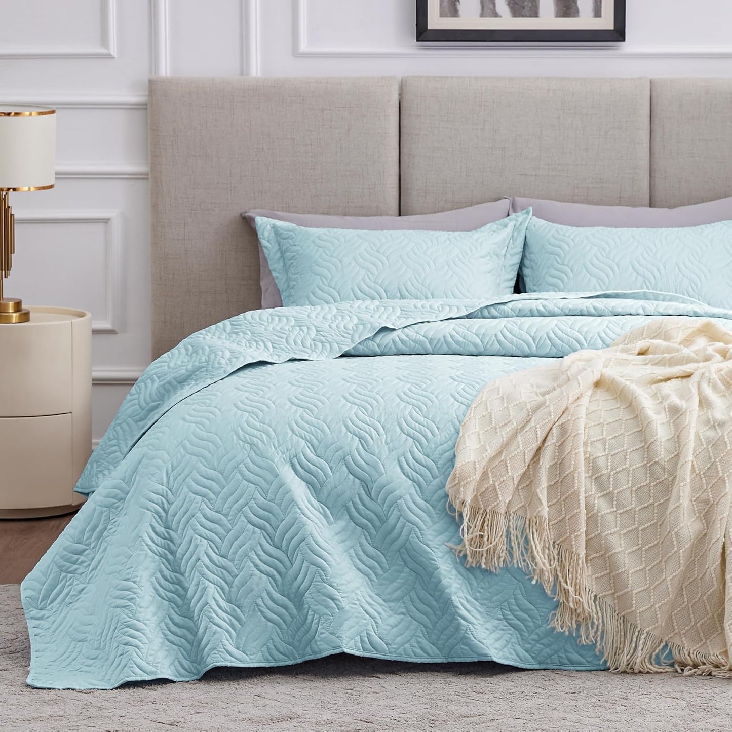 Love's cabin Quilts for Queen Bed Blue Bedspreads - Soft Bed Summer Lightweight Bedspread Comforter - Modern Style Coin Pattern Coverlet for All Season - 3 Pieces (1 Quilt, 2 Pillow Shams)