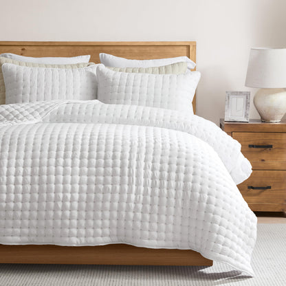 WDCOZY Beige King Size Quilt Bedding Sets with Pillow Shams, Tan Cream Lightweight Bedspread Coverlet, Quilted Blanket Thin Comforter Bed Cover, All Season Summer Spring, 3 Pieces, 104x90 inches