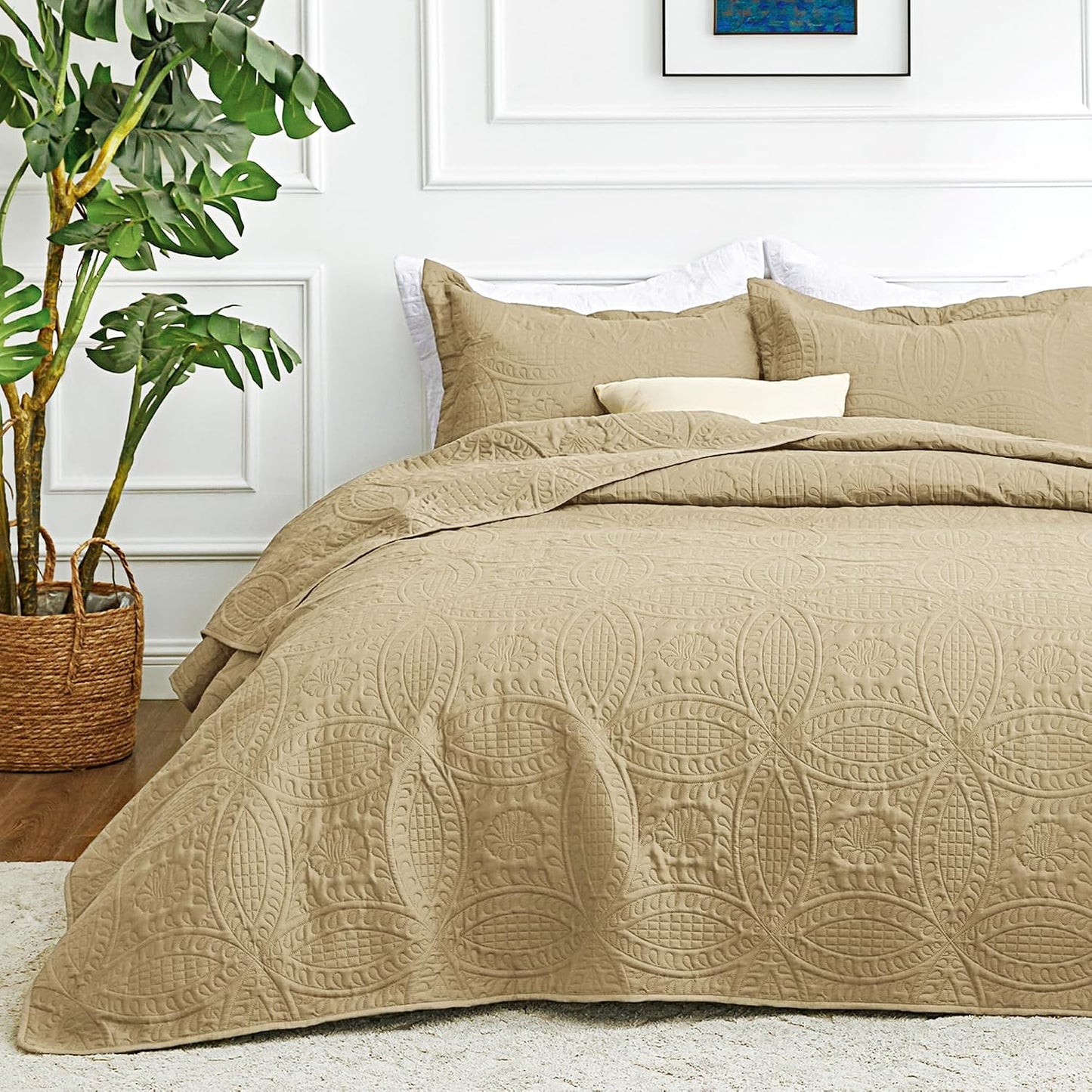 Love's cabin Quilts for Queen Bed Blue Bedspreads - Soft Bed Summer Lightweight Bedspread Comforter - Modern Style Coin Pattern Coverlet for All Season - 3 Pieces (1 Quilt, 2 Pillow Shams)