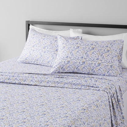 Amazon Basics Lightweight Super Soft Breathable Wrinkle-Resistant Microfiber 4-Piece Bed Sheet Set with 14-Inch Deep Pockets, Queen, Bright White, Solid
