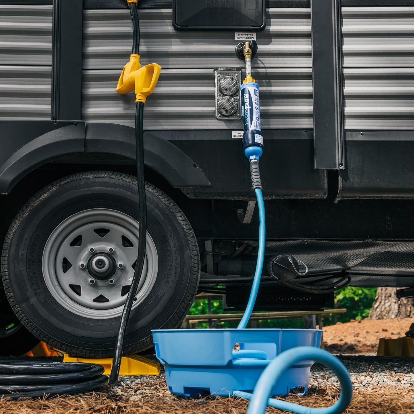 Camco EvoFlex2 50-ft RV Drinking Water Hose | Lightweight RV Drinking Water Hose Reinforced w/ Fabric - Contains No Lead, No BPA & No Phthalate -Abrasion Resistant (22579)