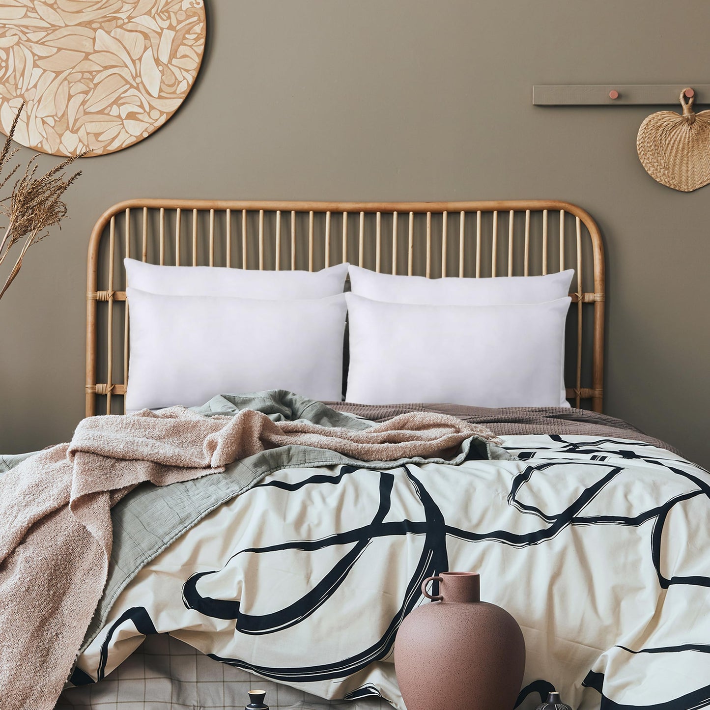 Utopia Bedding Throw Pillows, Decorative 18x18 Pillow Inserts, Set of 4 | Down alternative pillow insert with plush fluffy fill for beds sofas couches and chairs. Suitable for indoor outdoor use.