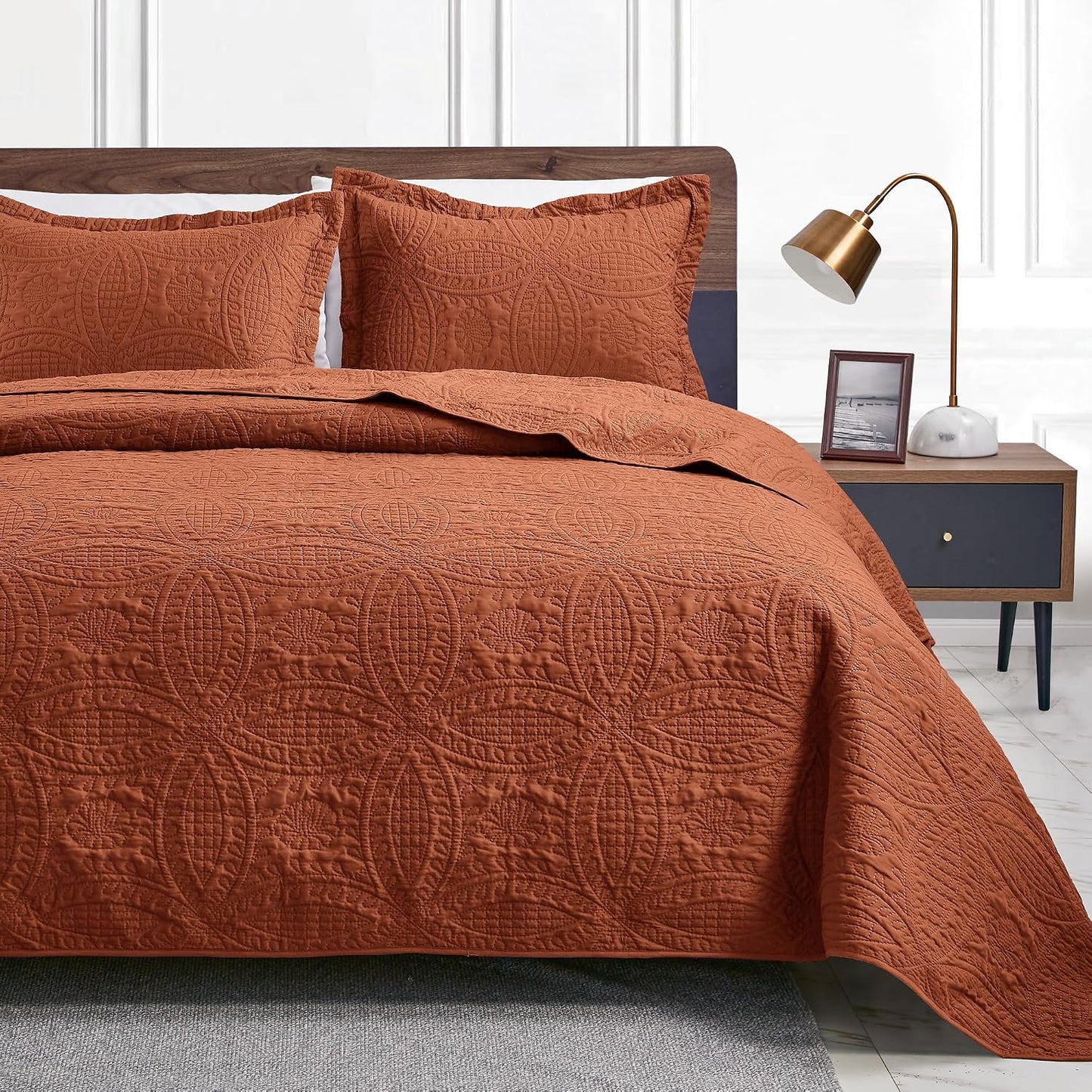 Love's cabin Quilts for Queen Bed Blue Bedspreads - Soft Bed Summer Lightweight Bedspread Comforter - Modern Style Coin Pattern Coverlet for All Season - 3 Pieces (1 Quilt, 2 Pillow Shams)